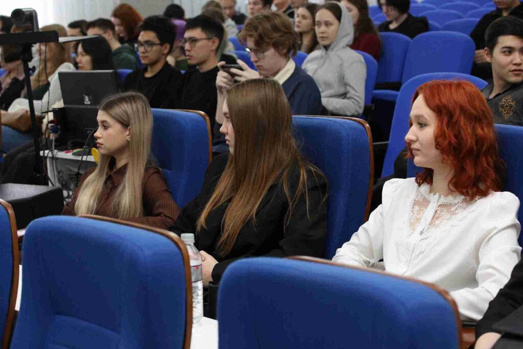 В КАСУ прошла встреча с представителями Департамента Агентства РК по делам государственной службы по ВКО (8)