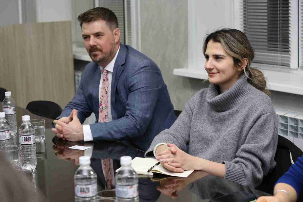 Визит делегации Посольства США в КАСУ (6)