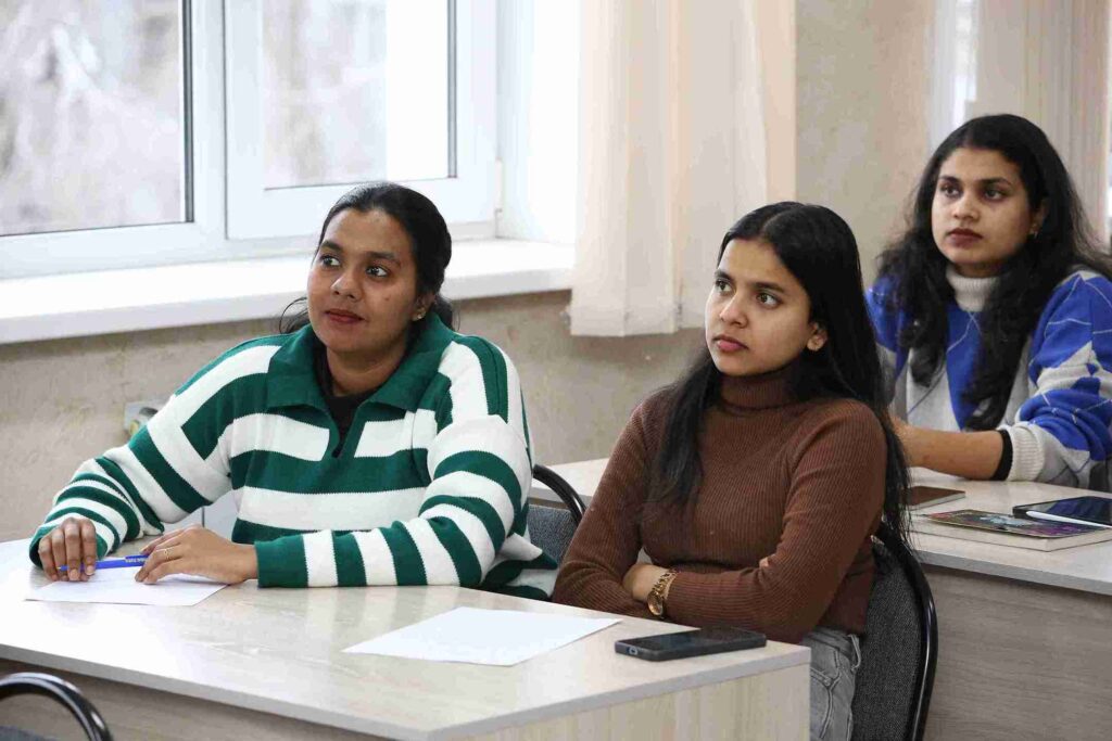 Второй поток магистрантов из Индии проходит обучение по двухдипломной программе КАСУ и Западно Саксонского университета прикладных наук (9)