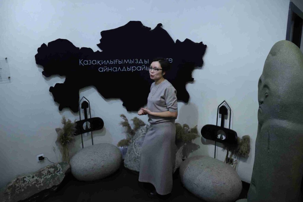 Курс предпринимательства: выездное занятие профильного класса КАСУ 4