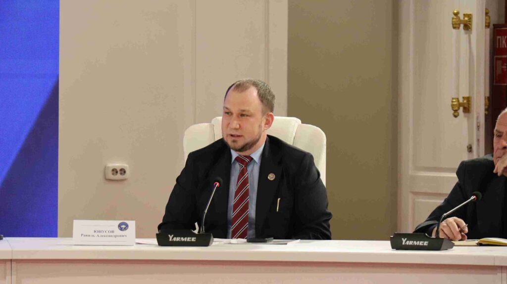 Преподаватель КАСУ награждена благодарственным письмом Ассамблеи народа Казахстана (5)