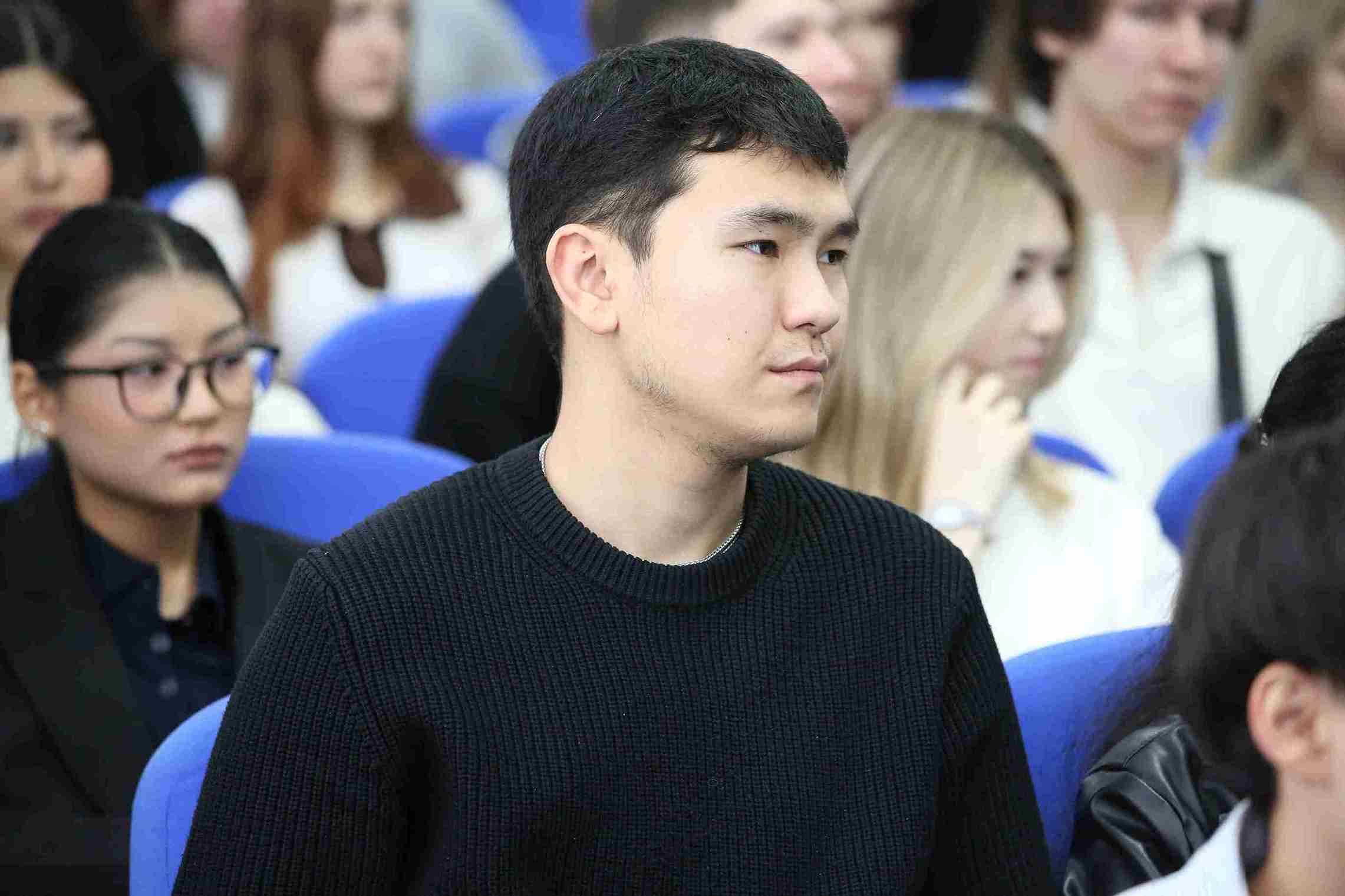 Профориентационная встреча с выпускниками Усть Каменогорского колледжа экономики и техники 10