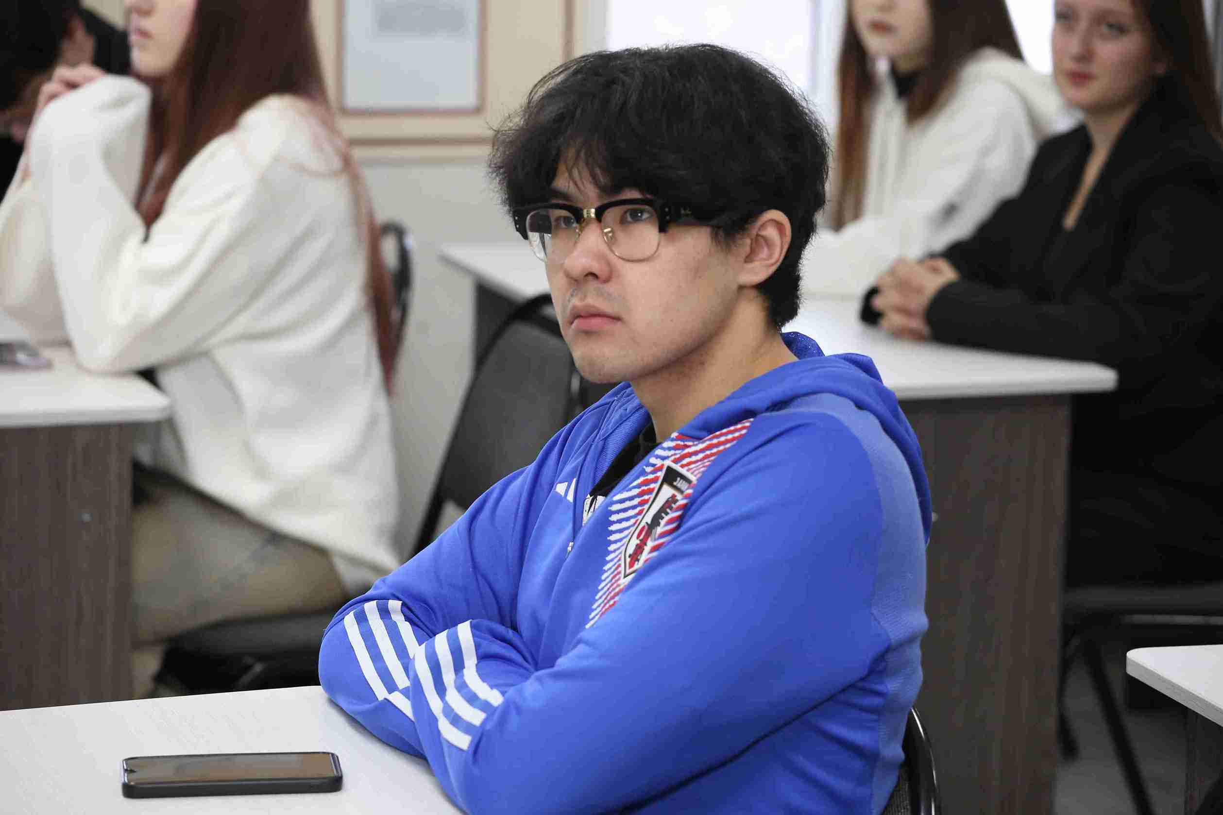 зит вице консула Генерального консульства Российской Федерации в Усть Каменогорске в Казахстанско Американский свободный университет 3