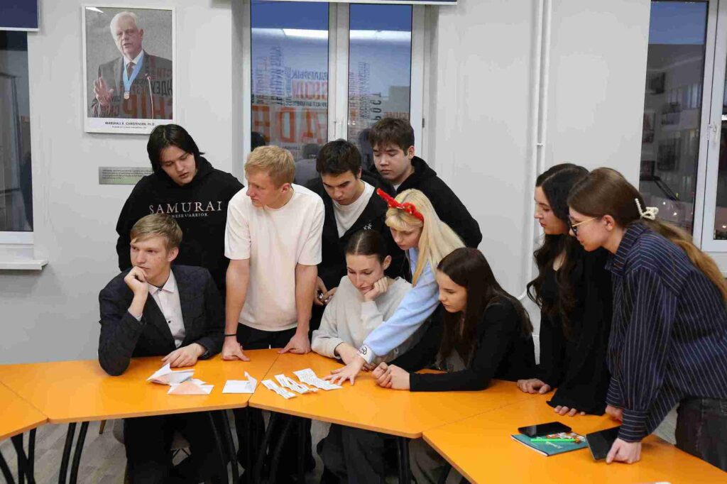 Новогодний квест в КАСУ 2025 (3)