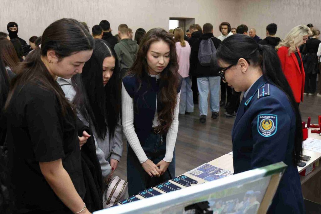 «Заң мен тәртіп»: знакомство студентов с работой правоохранительных органов 1