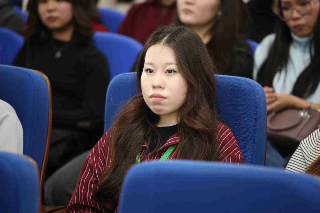 «Заң мен тәртіп»: знакомство студентов с работой правоохранительных органов 11