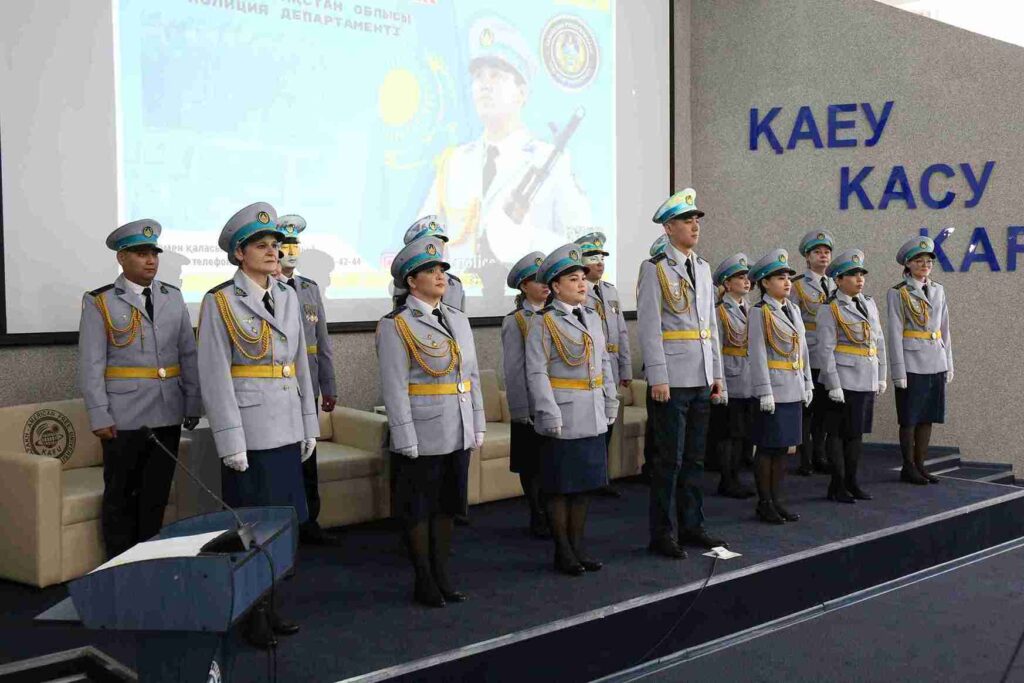 «Заң мен тәртіп»: знакомство студентов с работой правоохранительных органов 21