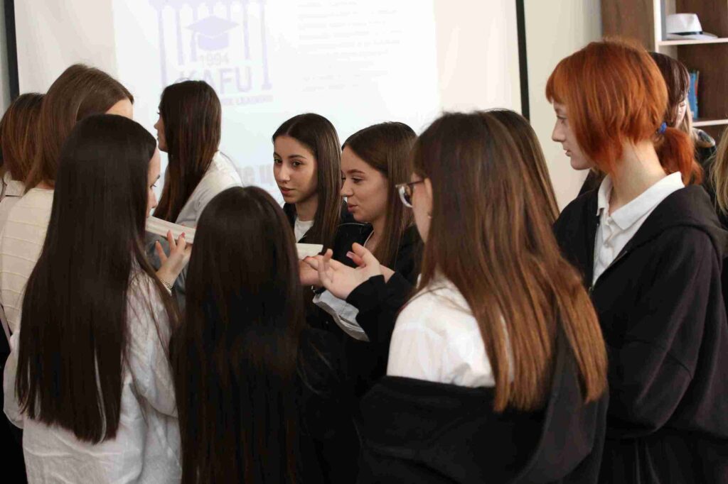 ҚАЕУ дегі Open House & Welcome Day Екінші күн (21)