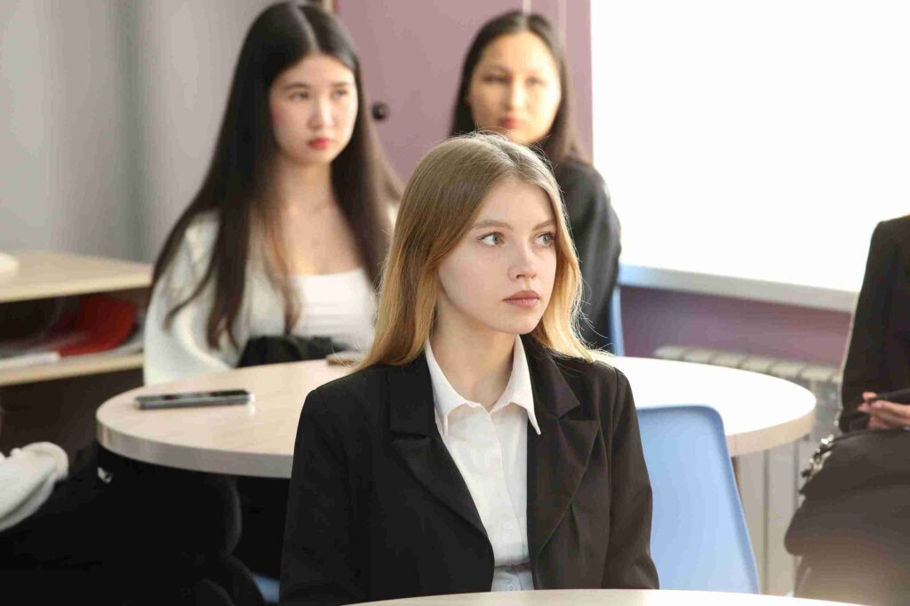 ҚАЕУ дегі Open House & Welcome Day Екінші күн (24)