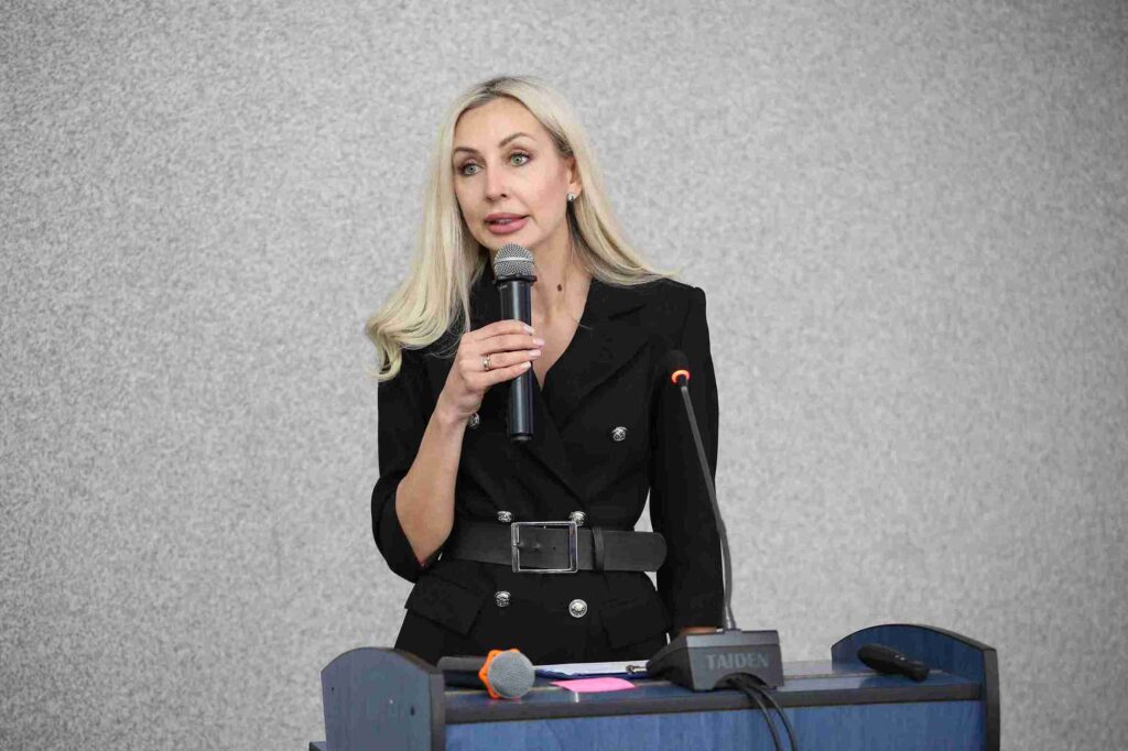 Дискуссионная площадка по повышению правовой грамотности и формированию нулевой терпимости к насилию в отношении женщин в КАСУ (2)