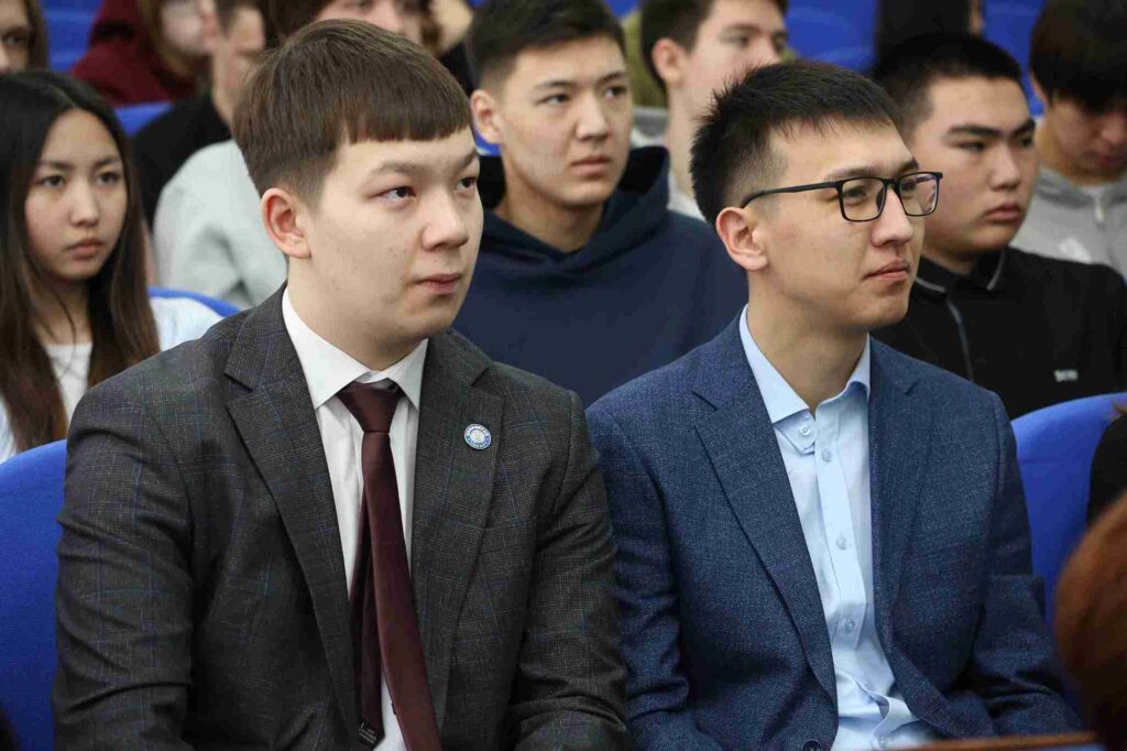 Форум студенческих ассамблей Казахстана: развитие молодежных инициатив и лидерских качеств 10