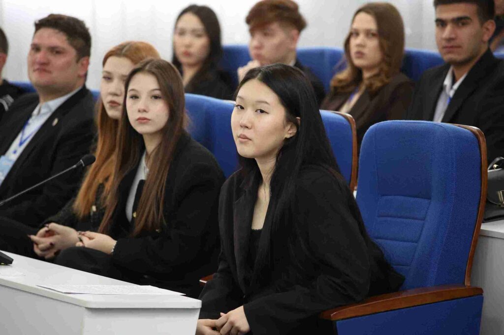 Форум студенческих ассамблей Казахстана: развитие молодежных инициатив и лидерских качеств 4