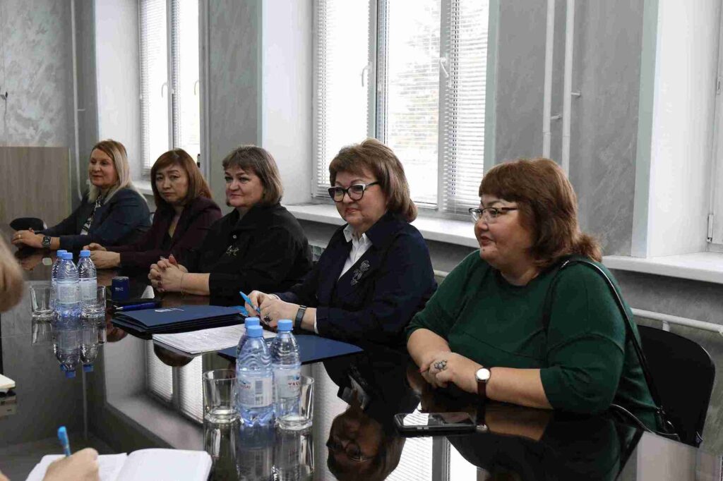 Подписание меморандума о сотрудничестве КАСУ с учреждениями образования 3