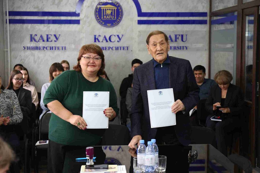 Подписание меморандума о сотрудничестве КАСУ с учреждениями образования 5