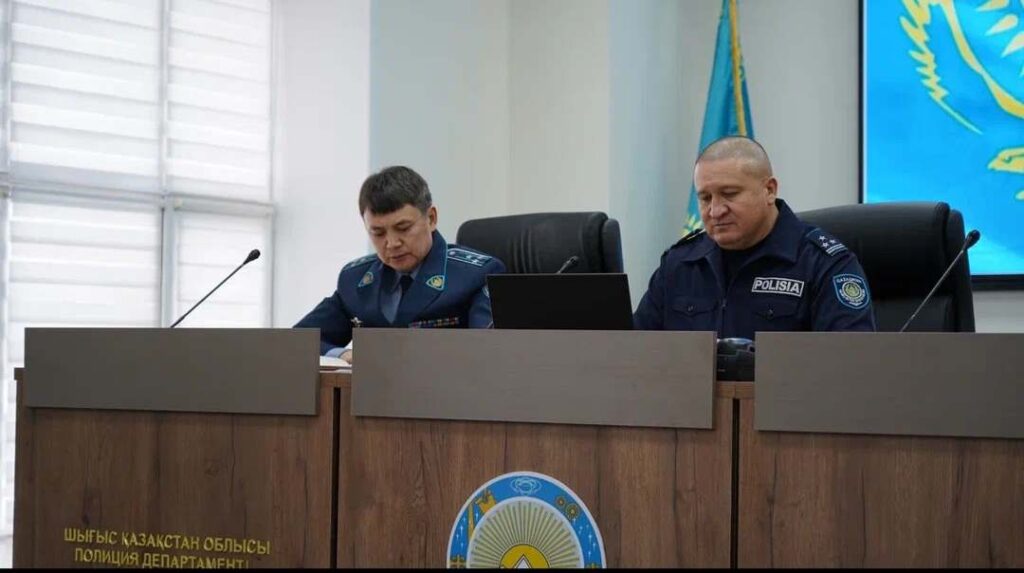 Разъяснение проекта новой Конституции РК сотрудникам Департамента полиции ВКО 1