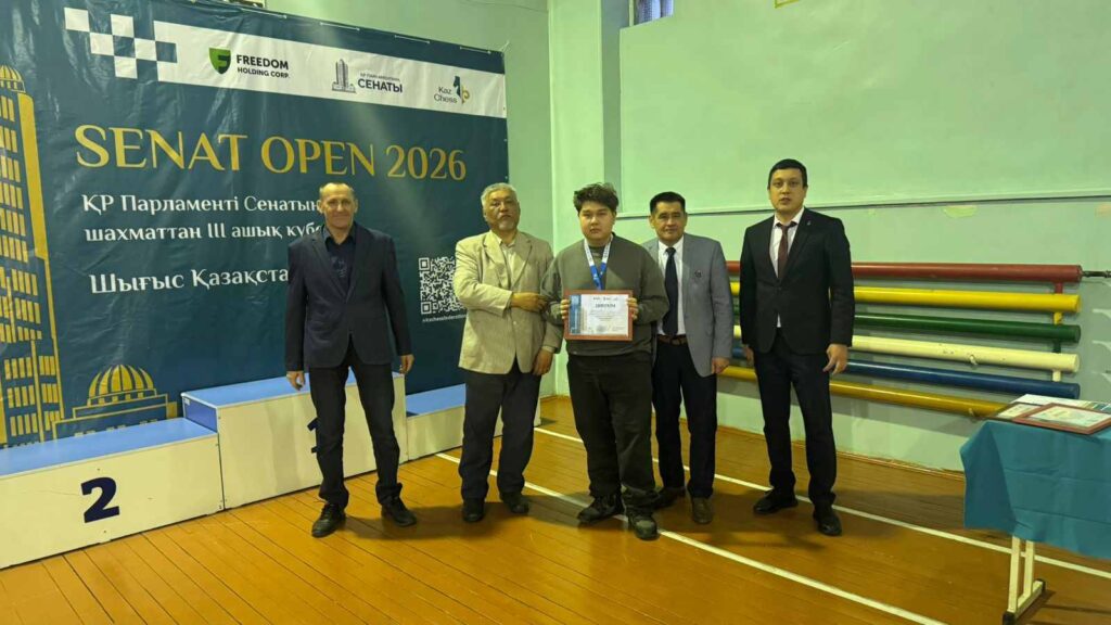 Студент КАСУ — бронзовый призер чемпионата ВКО по быстрым шахматам 3