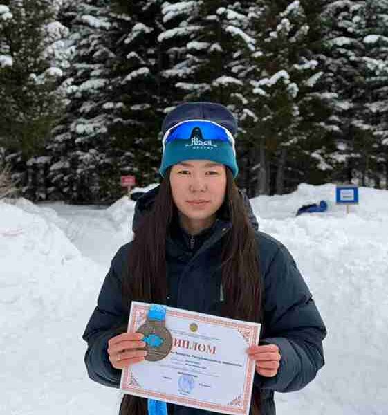Студентка КАСУ призёр Молодёжного чемпионата РК по лыжным гонкам (3)
