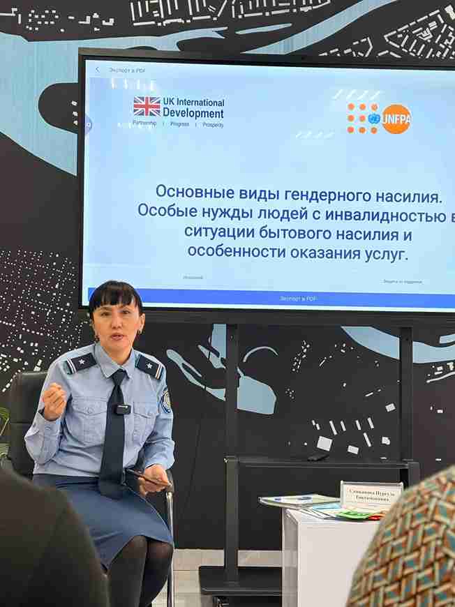 Студенты приняли участия во встрече «Құрмет – қоғамның иесі» 2