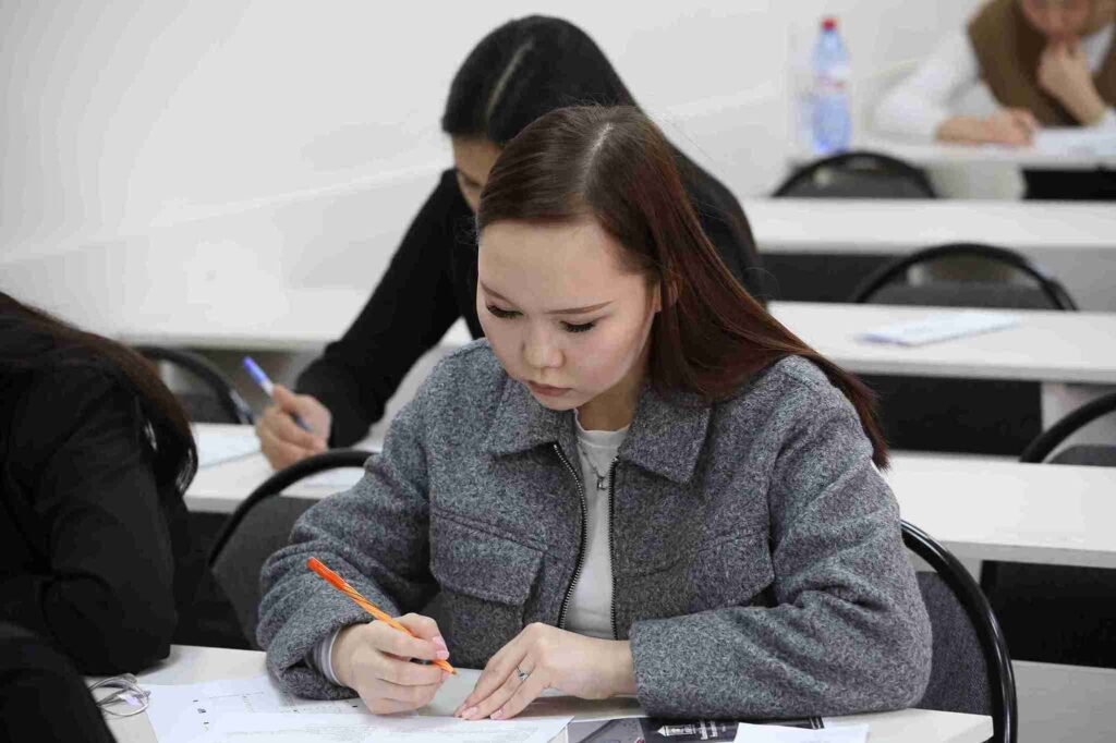 В КАСУ определили победителей региональной предметной олимпиады 24