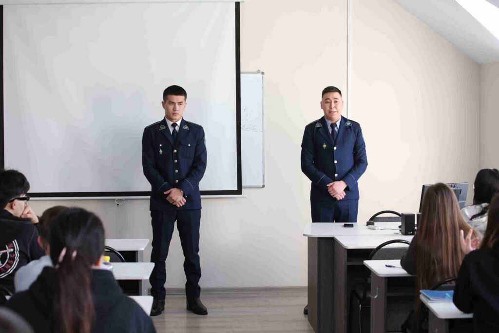 Встреча студентов с практикующими следователями 2