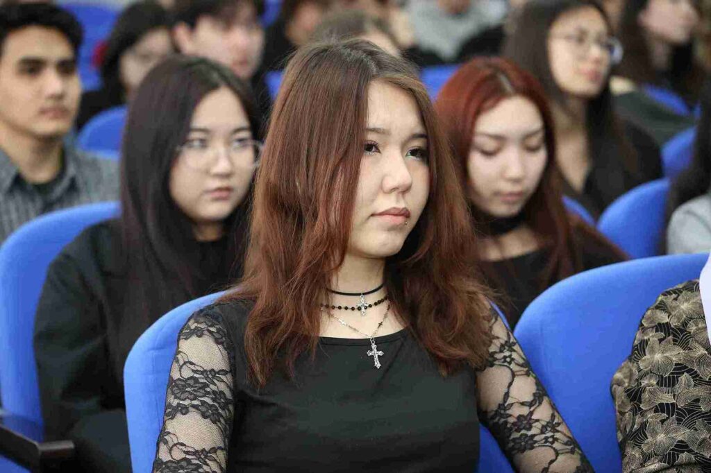 Гостевая лекция профессора Дугласа Муни (США): игровые технологии в обучении иностранным языкам 8