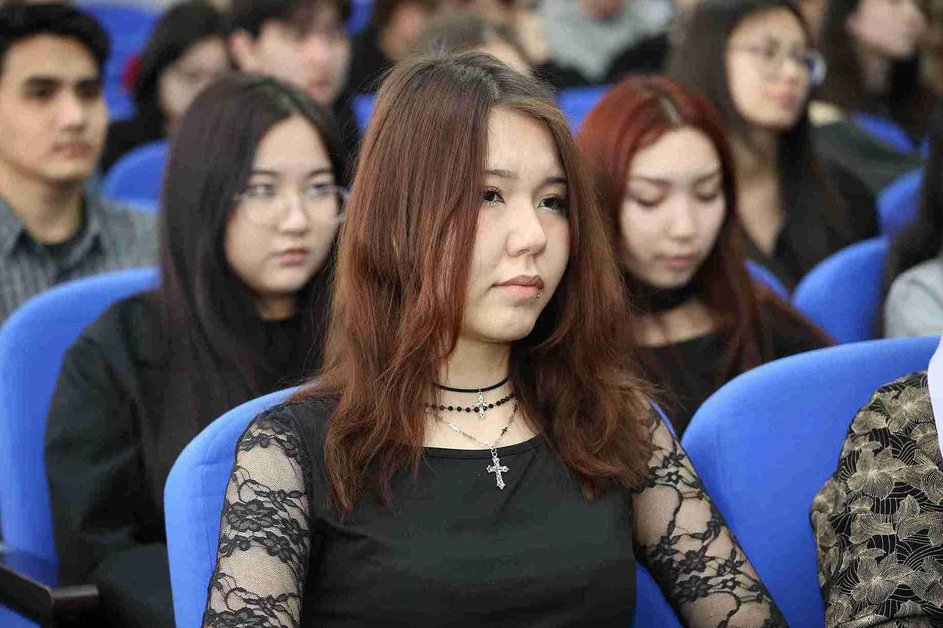 Гостевая лекция профессора Дугласа Муни (США): игровые технологии в обучении иностранным языкам 8