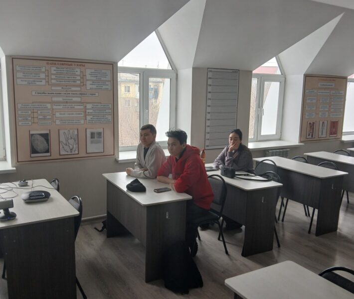 Гостевая онлайн лекция представителя Клуба молодых дипломатов Кыргызской Республики 3