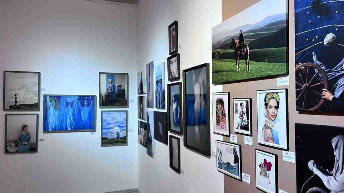 Коллажные работы преподавателя кафедры иностранных языков на выставке в Национальном Музее Республики Казахстан 6