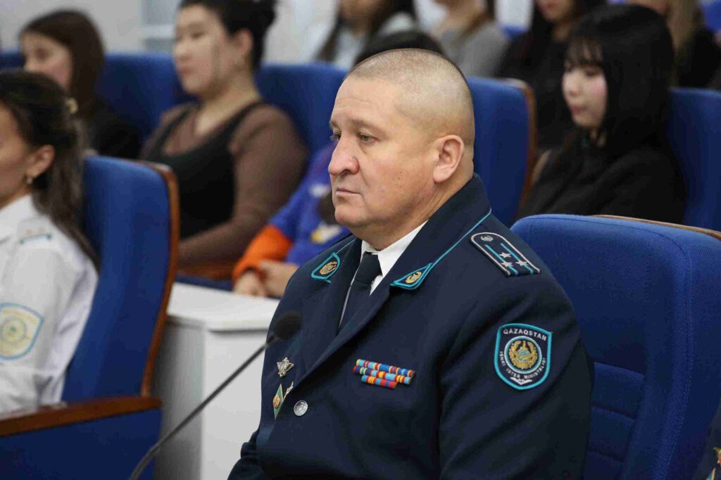 Круглый стол на тему «Роль деловых женщин в обществе» 1