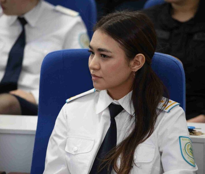 Круглый стол на тему «Роль деловых женщин в обществе» 4