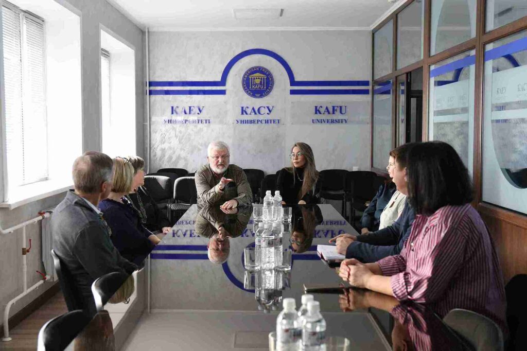 Международное сотрудничество: руководство КАСУ встретилось с президентом организации REI (США) 14