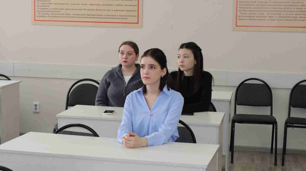 От слова к цвету: семинар по современной лингвистике 2