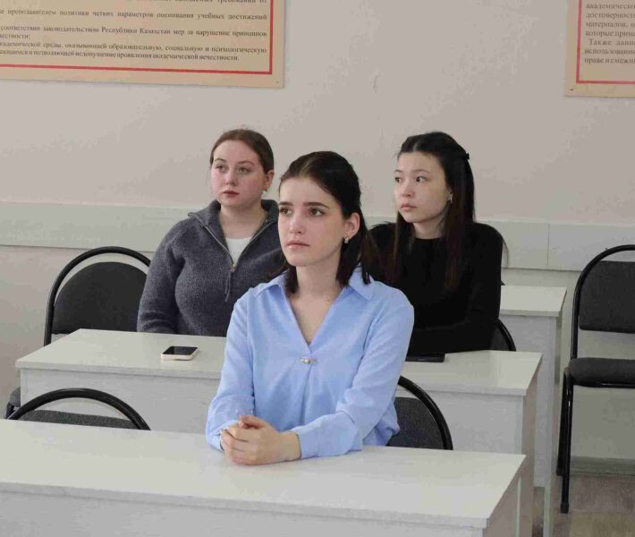 От слова к цвету: семинар по современной лингвистике 2