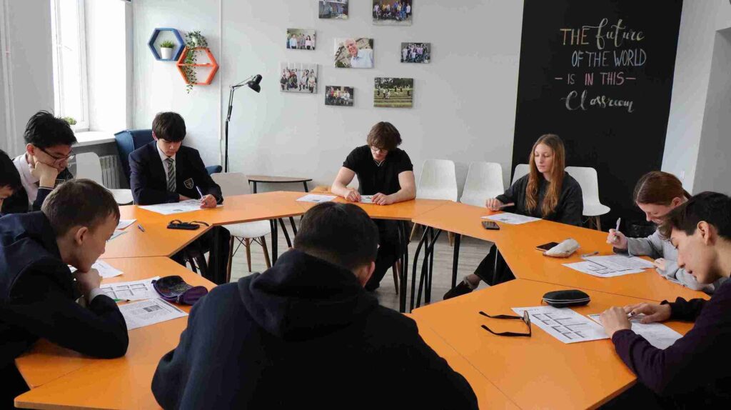 Отборочный тур Международной олимпиады по немецкому языку прошёл в КАСУ 5