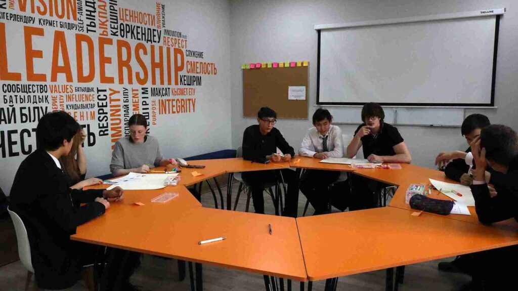 Отборочный тур Международной олимпиады по немецкому языку прошёл в КАСУ 8