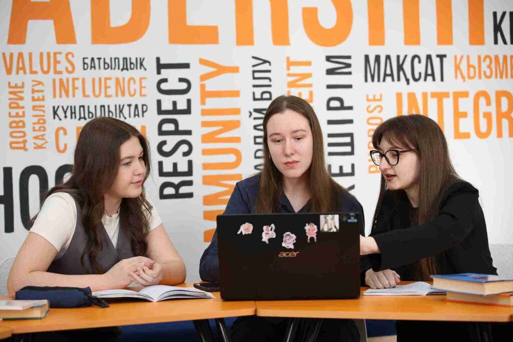 Студенты КАСУ продолжают обучение в Университете Аризоны по программе устойчивого туризма 8