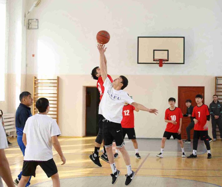 Товарищеский матч по баскетболу между КАСУ и Высшим колледжем КАСУ 1