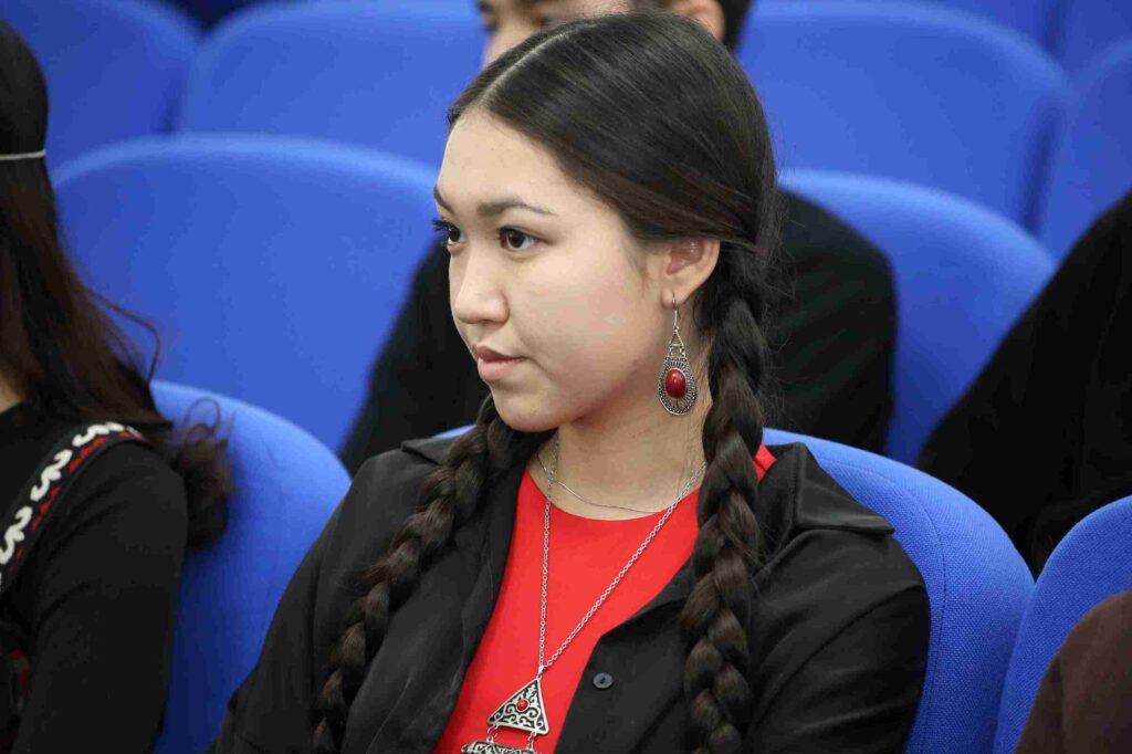 В КАСУ прошла диалоговая площадка «Адалдық алаңы» 10