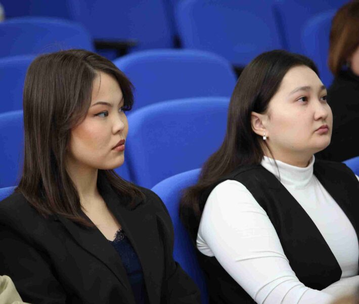 Архитектоника научного успеха: в КАСУ прошел мастер класс по подготовке научных публикаций 14