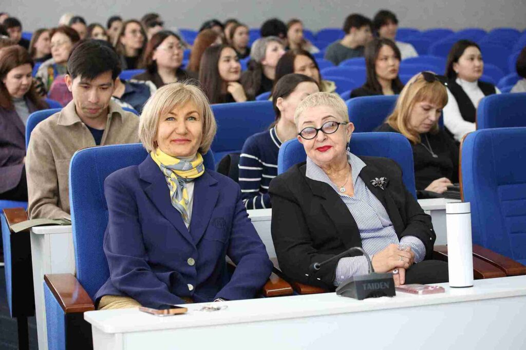 Архитектоника научного успеха: в КАСУ прошел мастер класс по подготовке научных публикаций 18