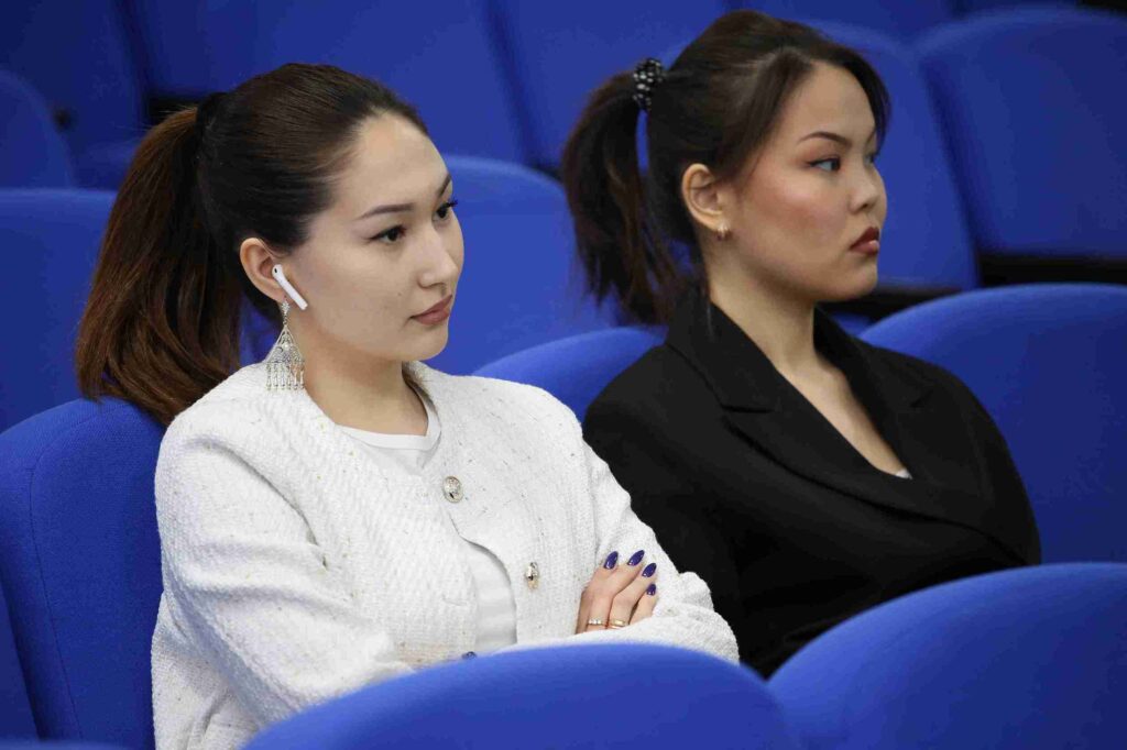 Гостевая лекция международного эксперта в сфере научных публикаций прошла в КАСУ в рамках XVI Форума молодых ученых 11