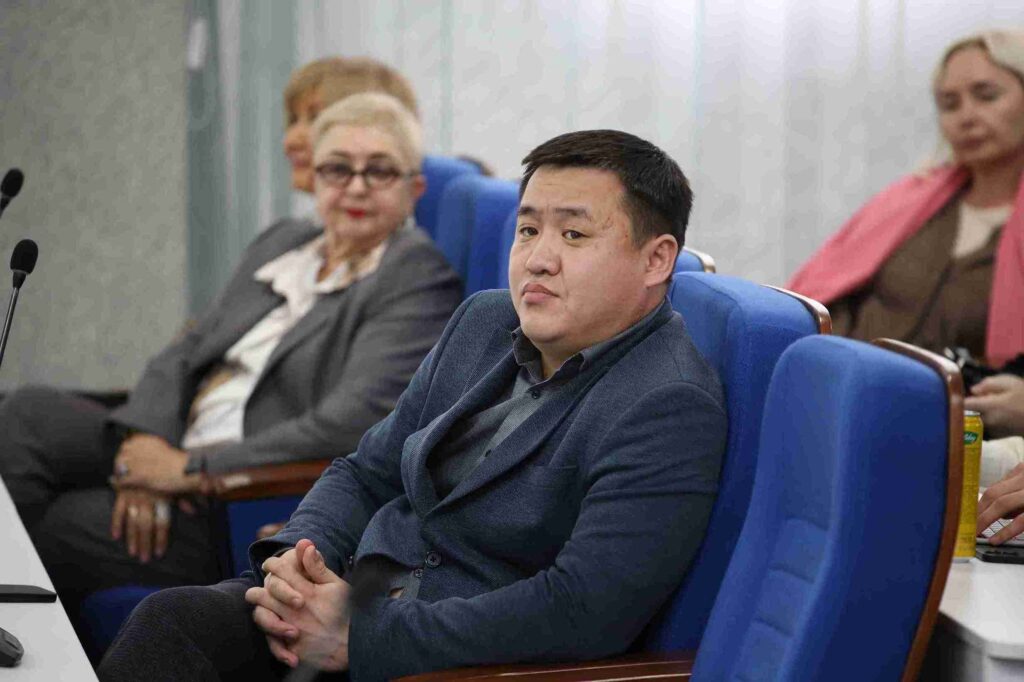 Гостевая лекция международного эксперта в сфере научных публикаций прошла в КАСУ в рамках XVI Форума молодых ученых 3