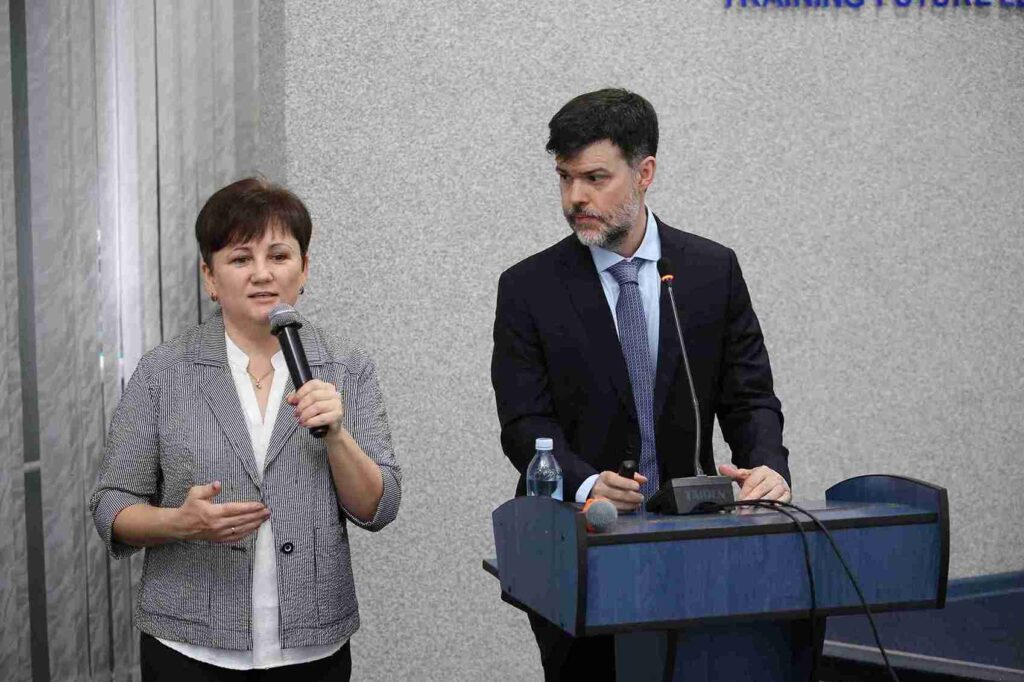 Гостевая лекция международного эксперта в сфере научных публикаций прошла в КАСУ в рамках XVI Форума молодых ученых 6