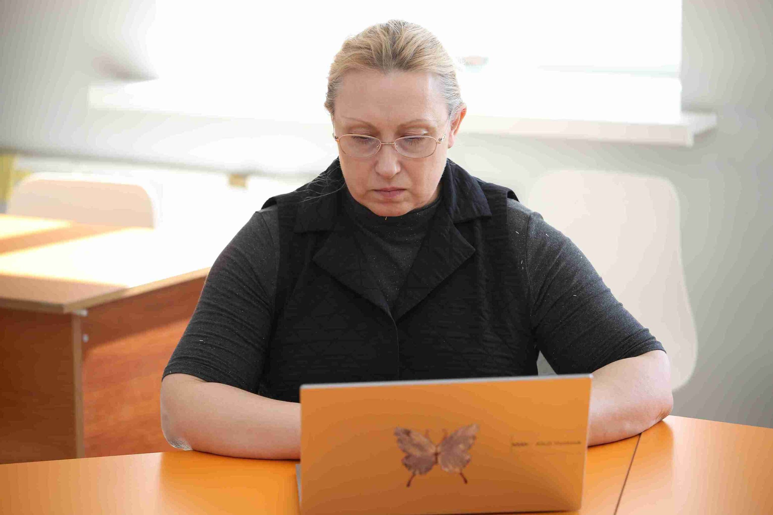 Интеграция ИИ и технологическое предпринимательство: семинары с Эндрю Фэмом в рамках Форума молодых ученых 6