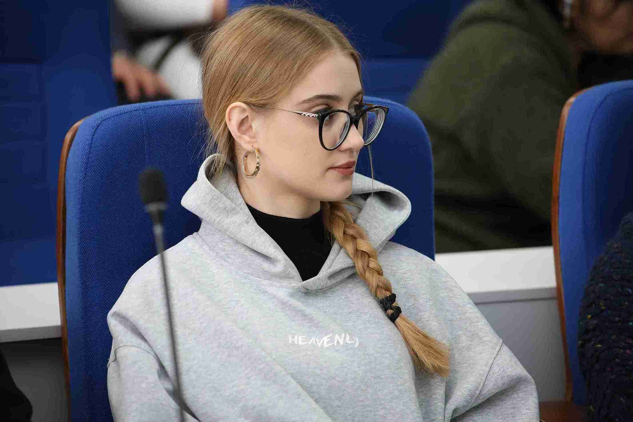 Искусственный интеллект как фактор новой научной реальности: в КАСУ состоялась пленарная сессия XVI Международного форума молодых ученых 6