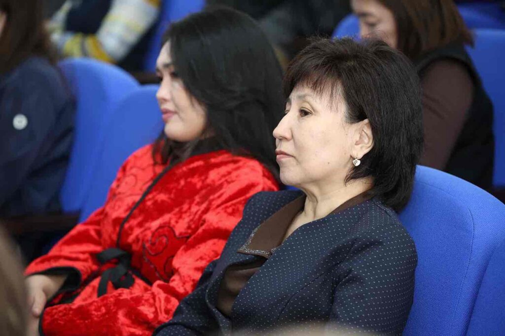 Международный практико ориентированный семинар «Преемственность профессионального образования «школа колледж вуз» в едином цифровом пространстве» 9