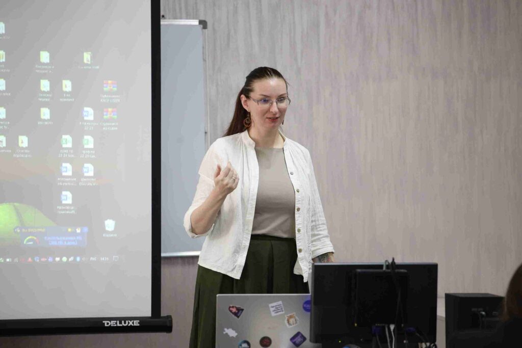 Секреты перевода в эпоху ИИ обсудили на Международном форуме молодых ученых КАСУ 2