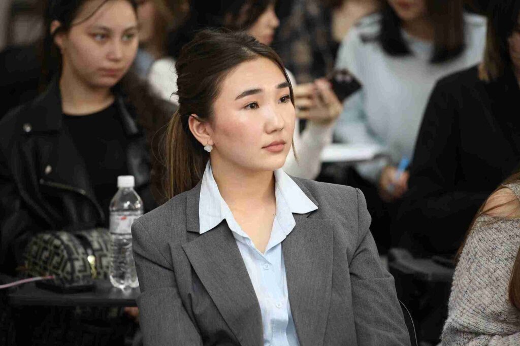 Секреты перевода в эпоху ИИ обсудили на Международном форуме молодых ученых КАСУ 3