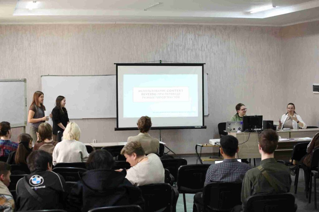 Секреты перевода в эпоху ИИ обсудили на Международном форуме молодых ученых КАСУ 8
