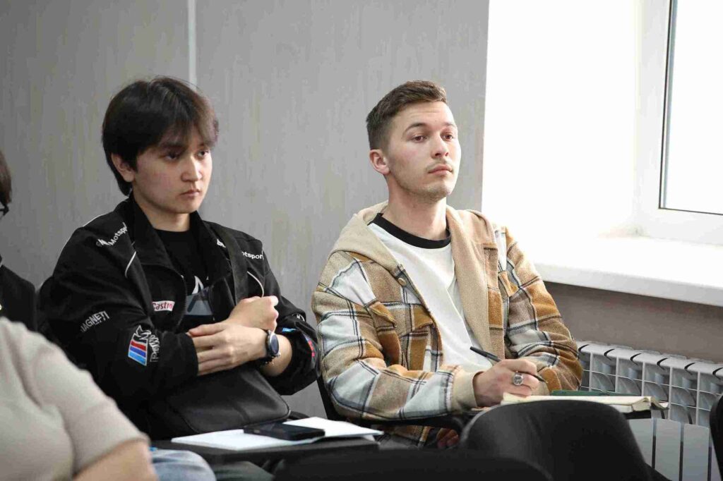 Секреты перевода в эпоху ИИ обсудили на Международном форуме молодых ученых КАСУ 9